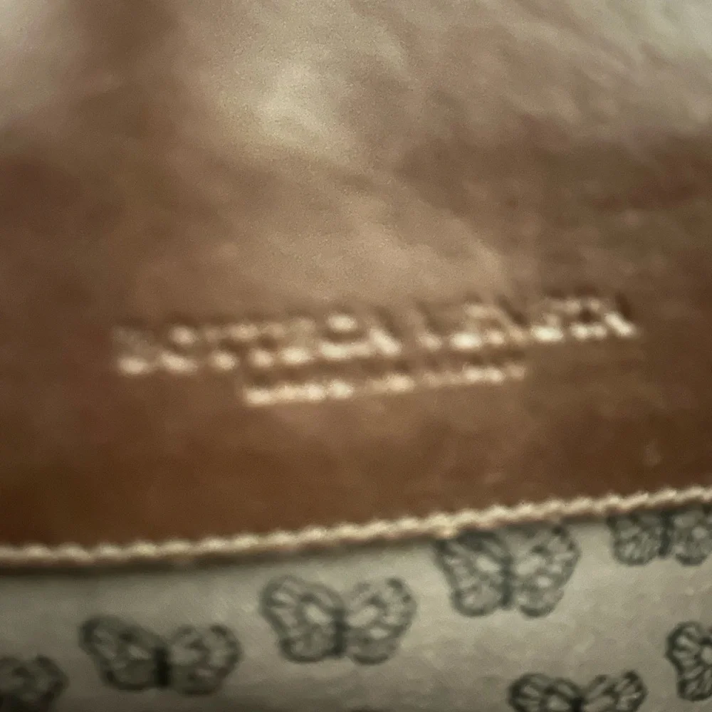 Bottega Veneta Butterfly Tote Bag - Picture 9 of 10